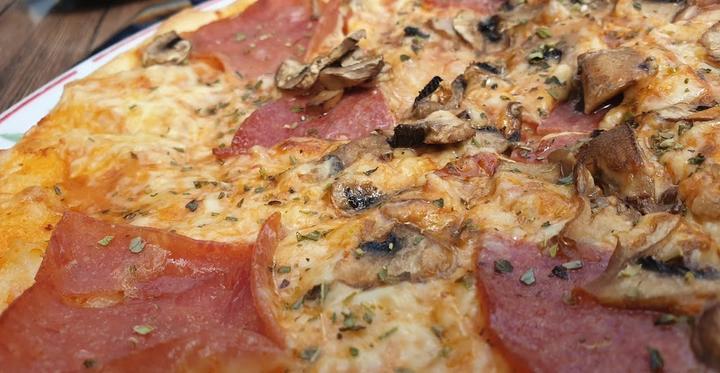 Pilsstübchen La Bettola Pizzeria